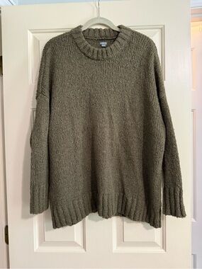 AE Oversized Sweater - Olive